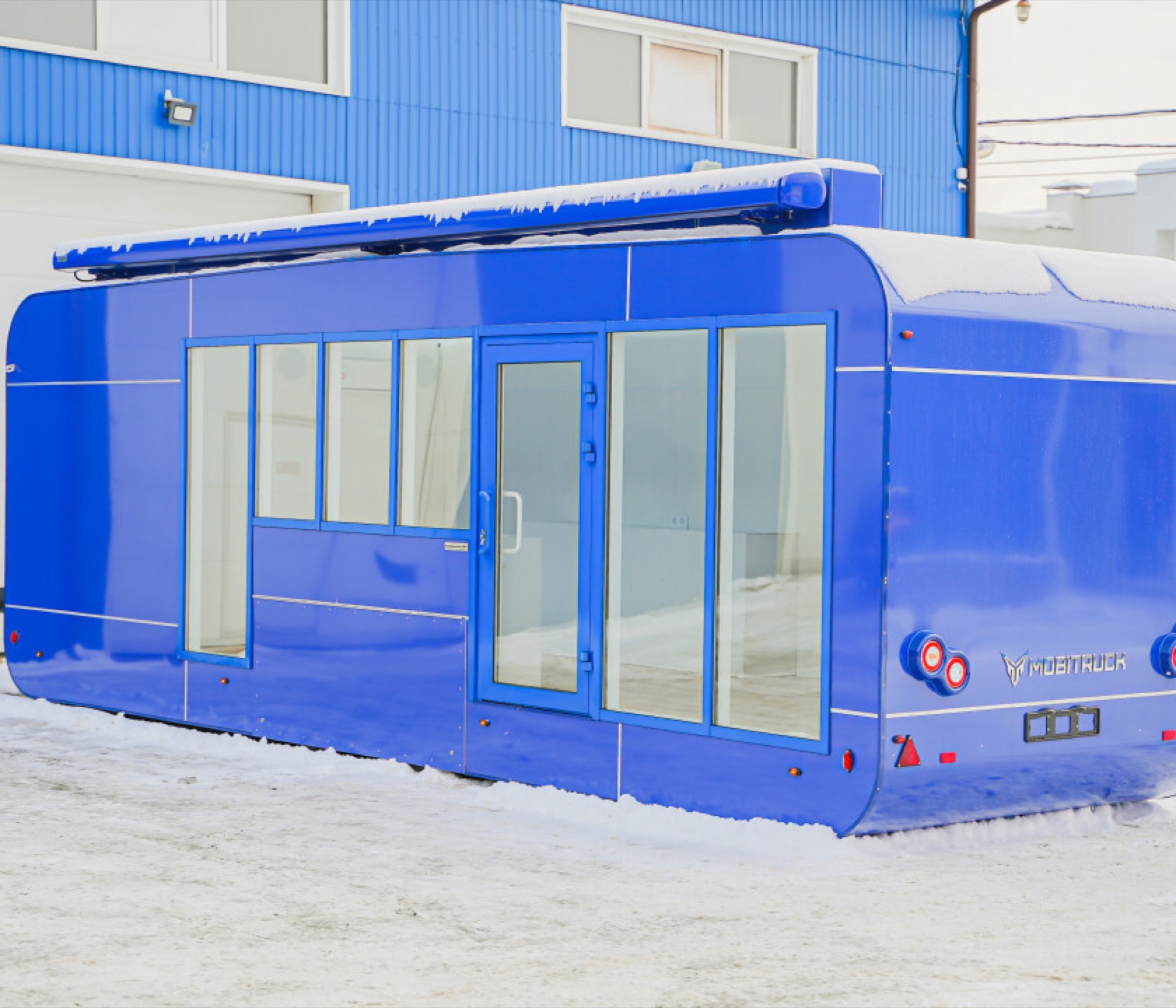 MobiCube 8 Office Pneumatic Awning archived product photograph 4