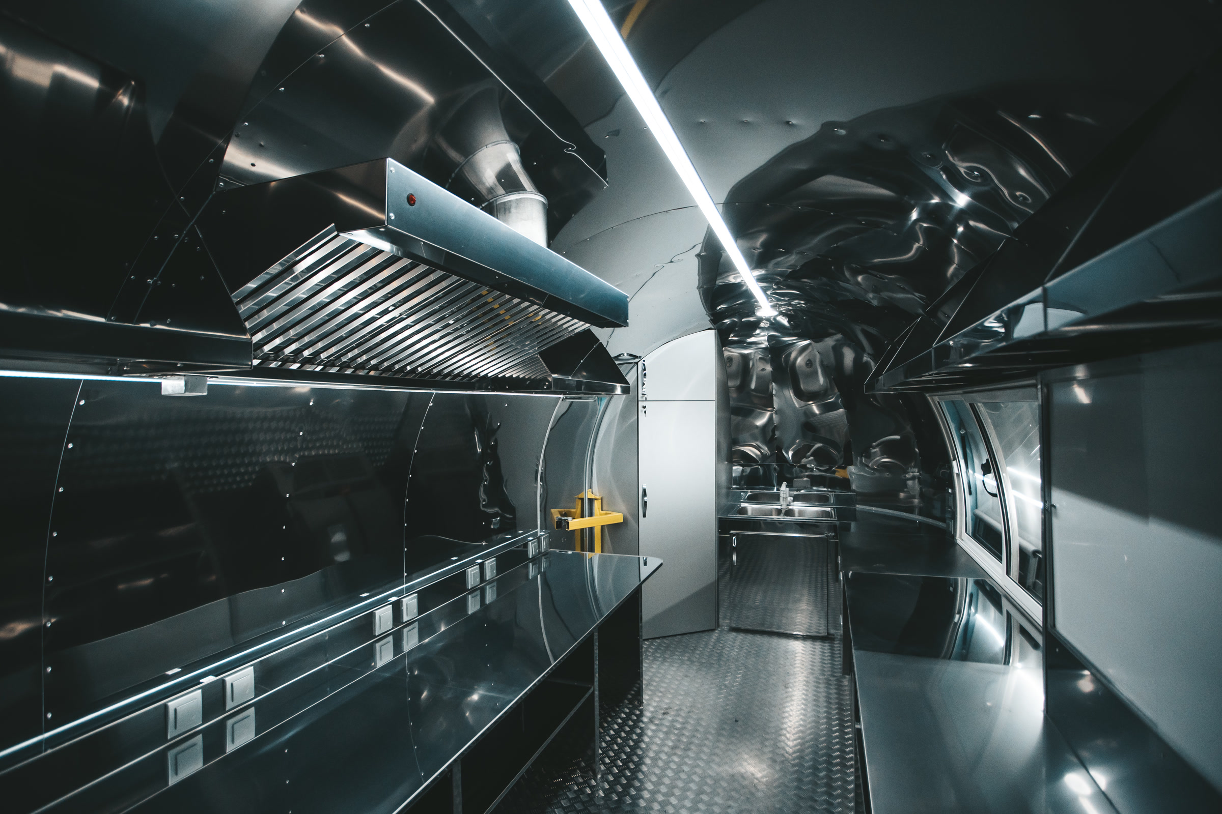 Food Trailer Equipment and Utilities Brief by MOBITRUCK
